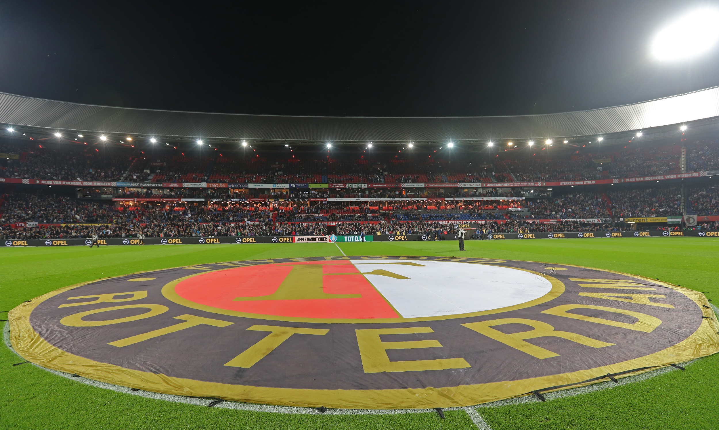 Feyenoord - Feyenoord - Wikipedia / Feyenoord have managed just 1 wins ...