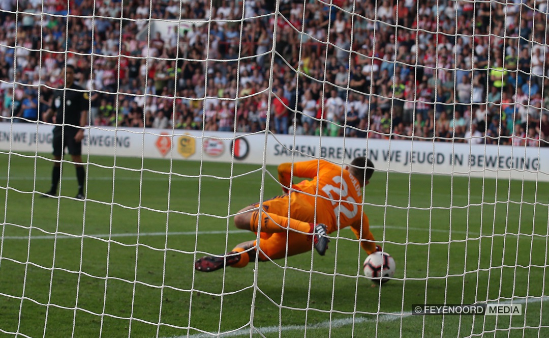 Justin Bijlow - Goalkeeper Feyenoord First Team - Feyenoord.com